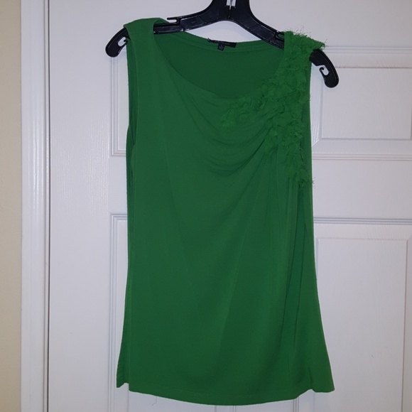 Feather Greenshirt - Picture 2 of 4